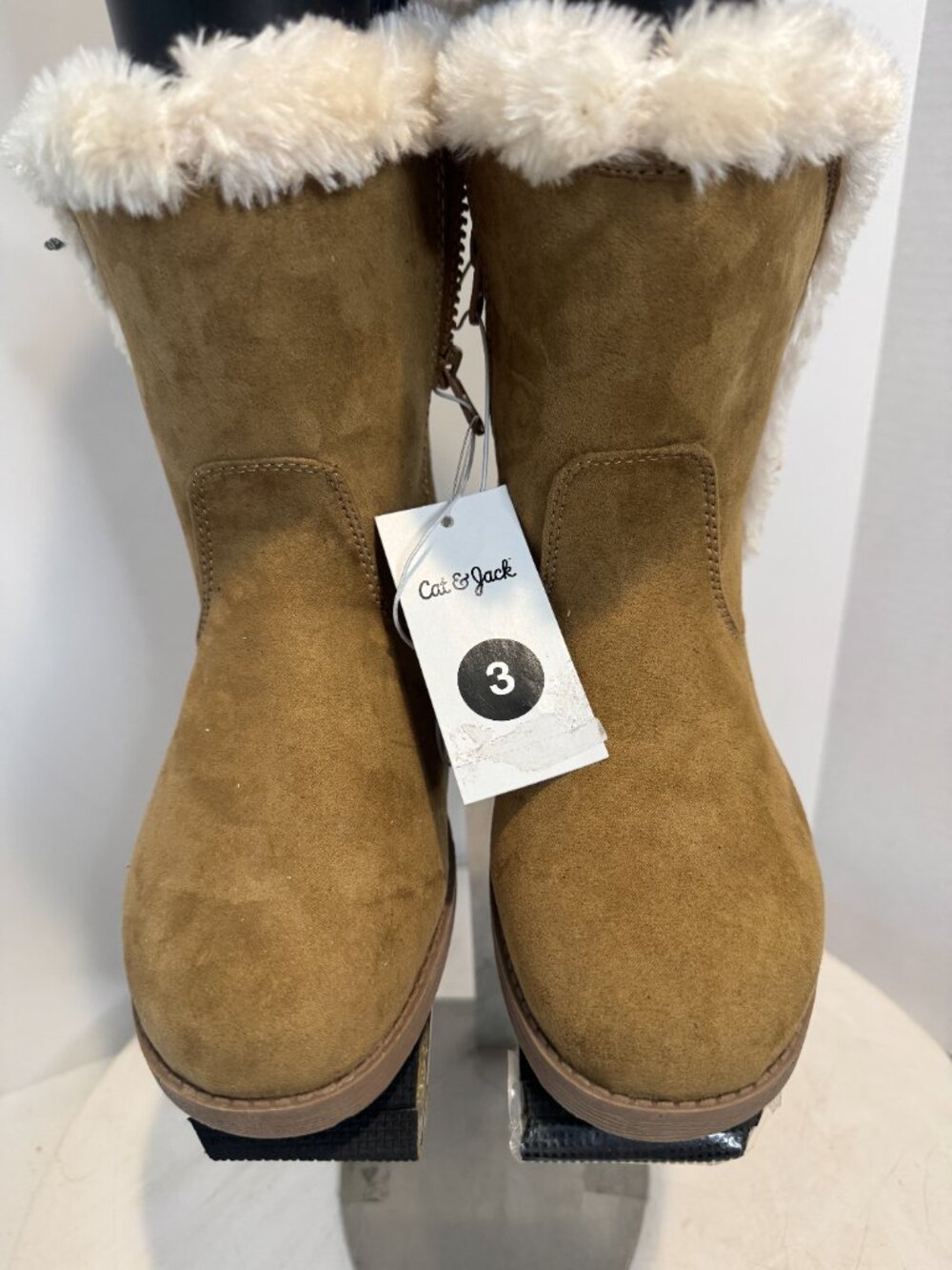 Cat & Jack Girl's Winter Boots size 3 youth New